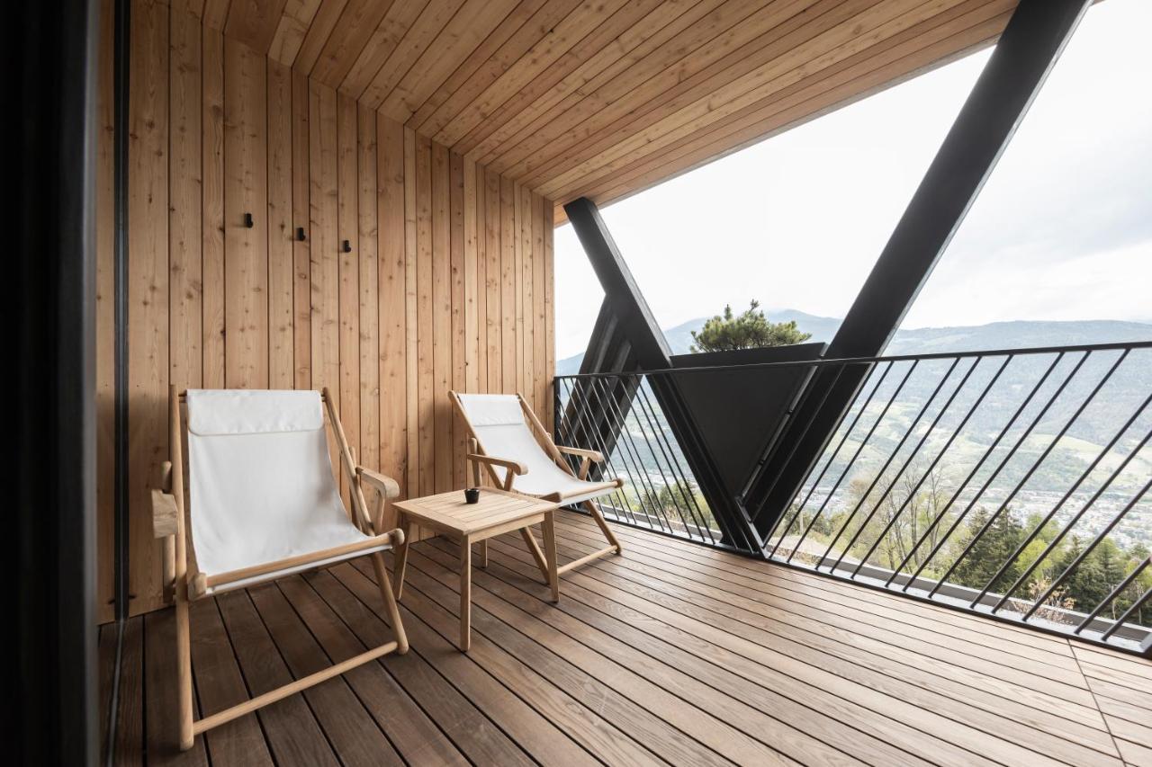 Santre Dolomythic Home ブレッサノーネ エクステリア 写真 The balcony of a suite