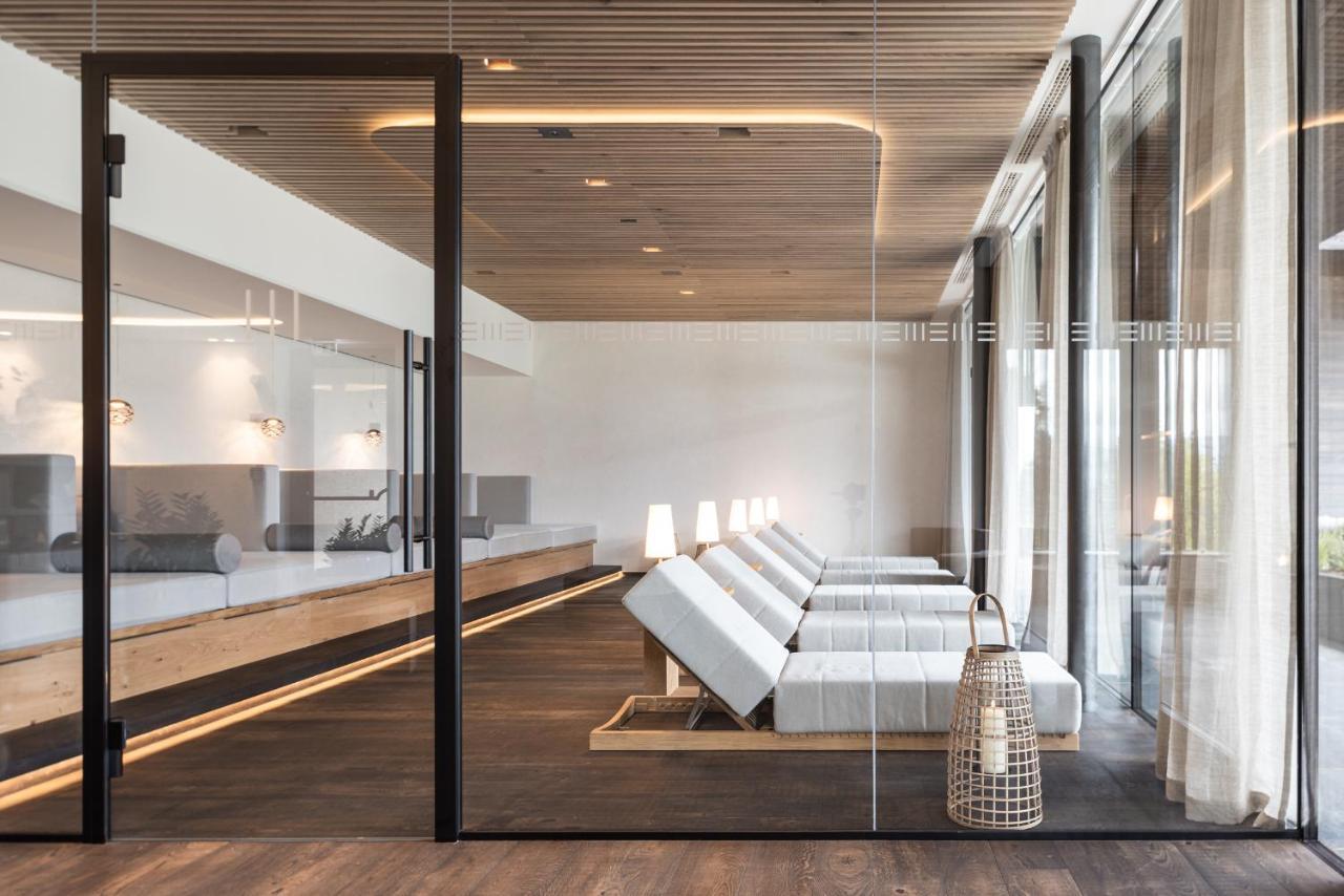 Santre Dolomythic Home ブレッサノーネ エクステリア 写真 The spa at the Hotel de la Paix