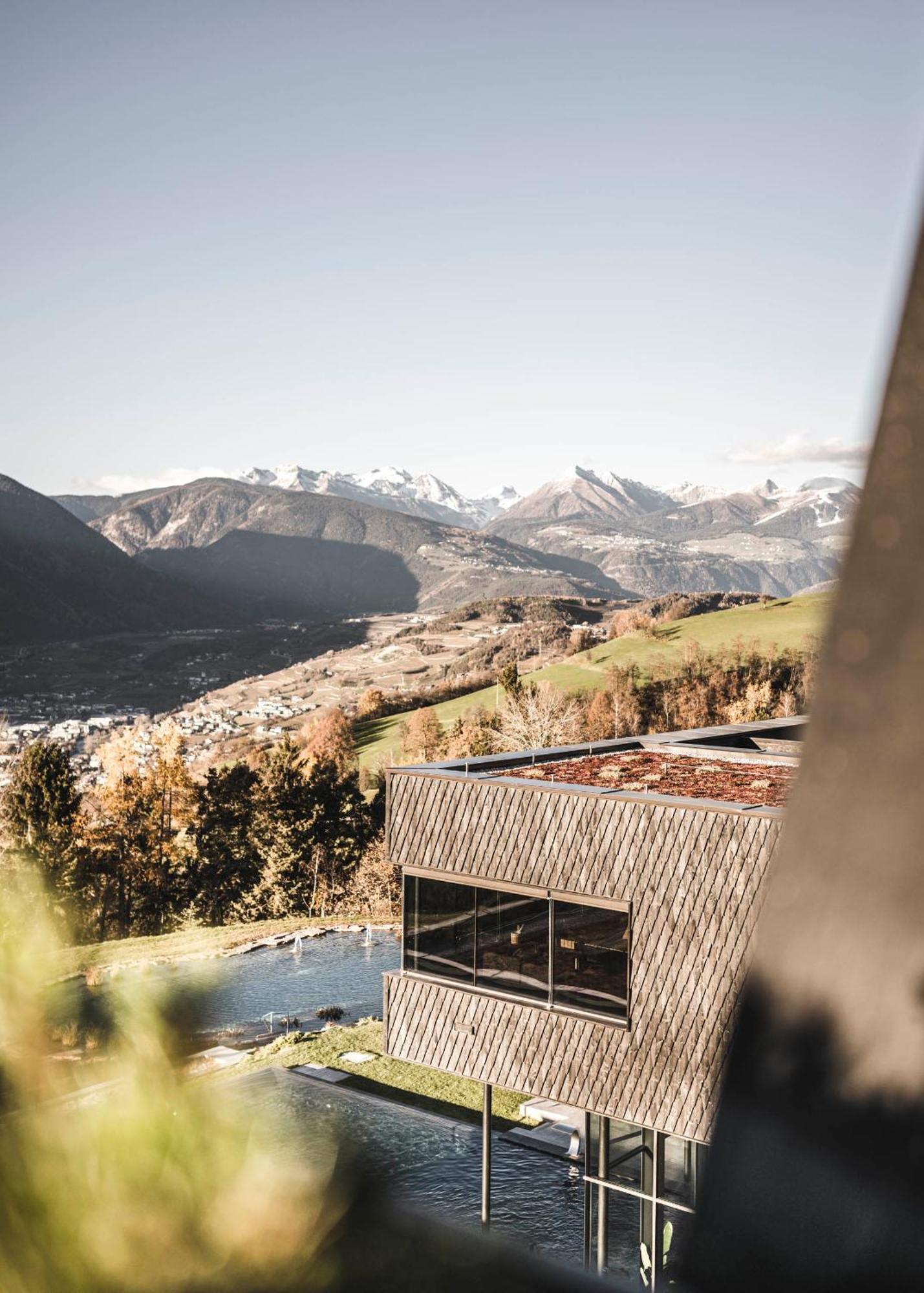Santre Dolomythic Home ブレッサノーネ エクステリア 写真 View of the town of Andermatt